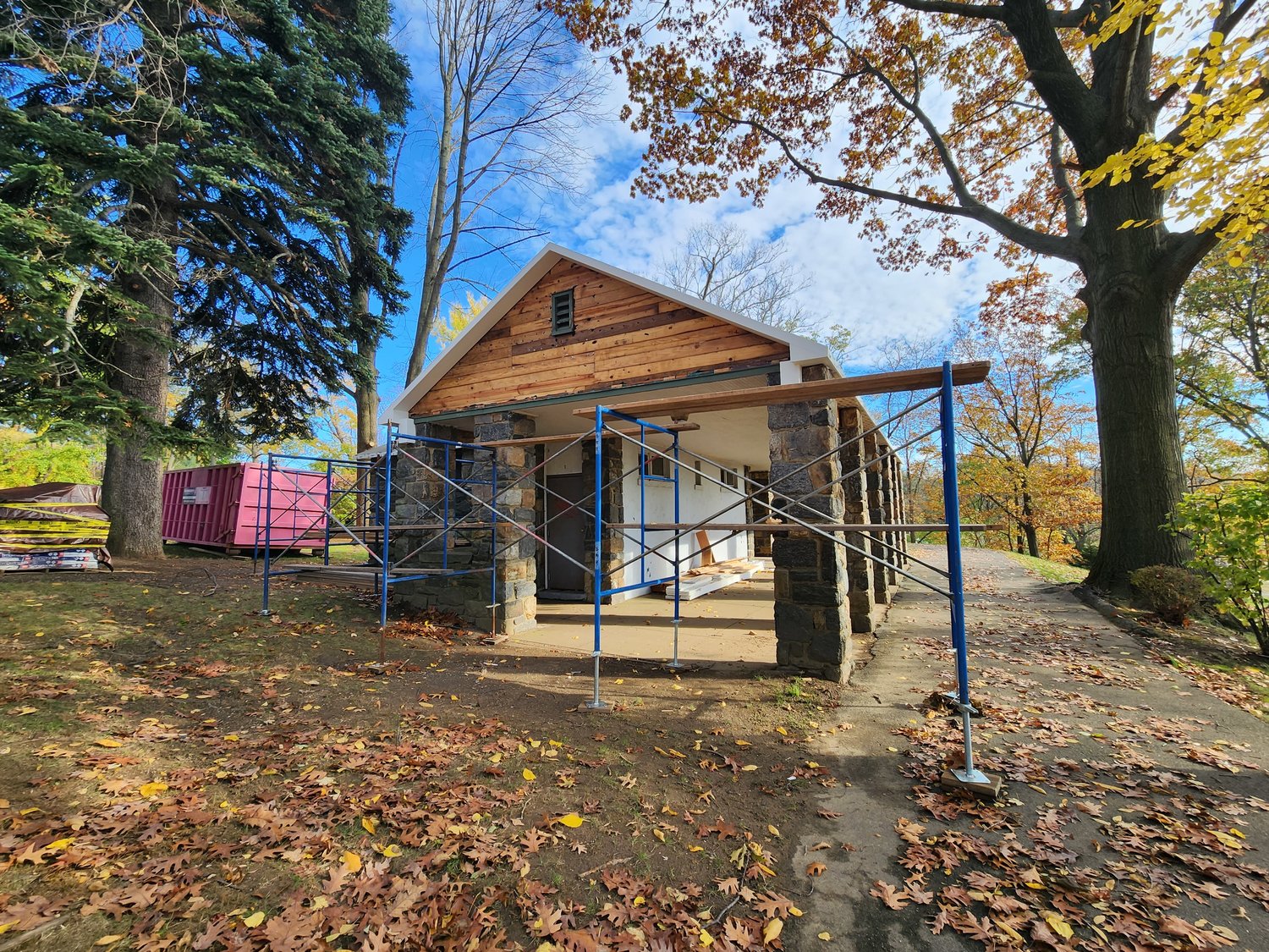 Morgan Park’s upper bathhouse is currently under renovations. The building needs extensive repair to its roof and plumbing.